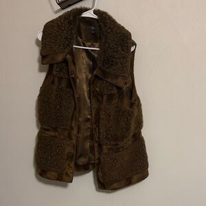 Plush Sherpa Vest - Brown Faux-Sheepskin Sleeveless Cardigan